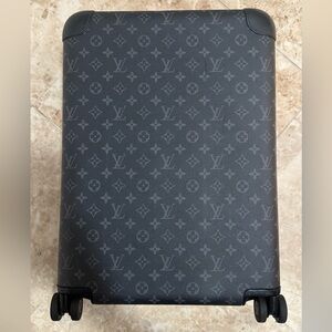 100% Authentic Louis Vuitton Graphite Monogram Eclipse Luggage